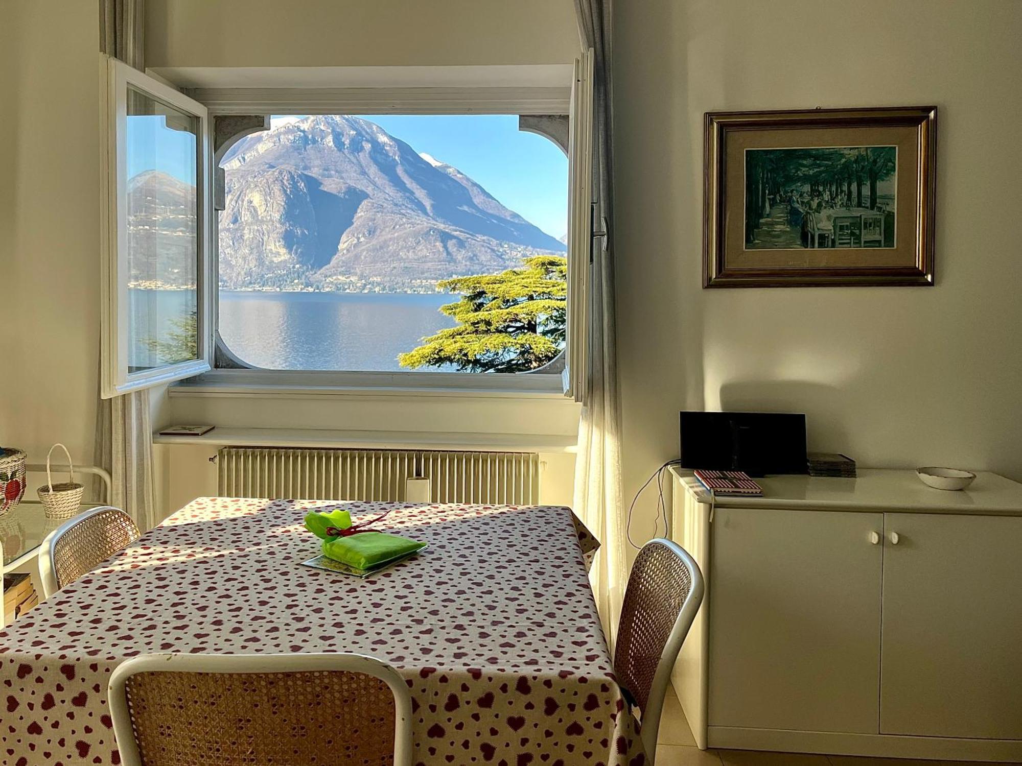 Casa Mary Varenna Bagian luar foto